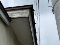 破風板の腐食