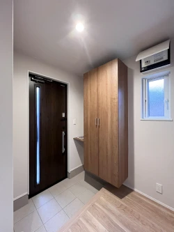case109 HIGH-CLASS LIGHT 玄関 #新潟 #新発田 #新築住宅 #建売住宅